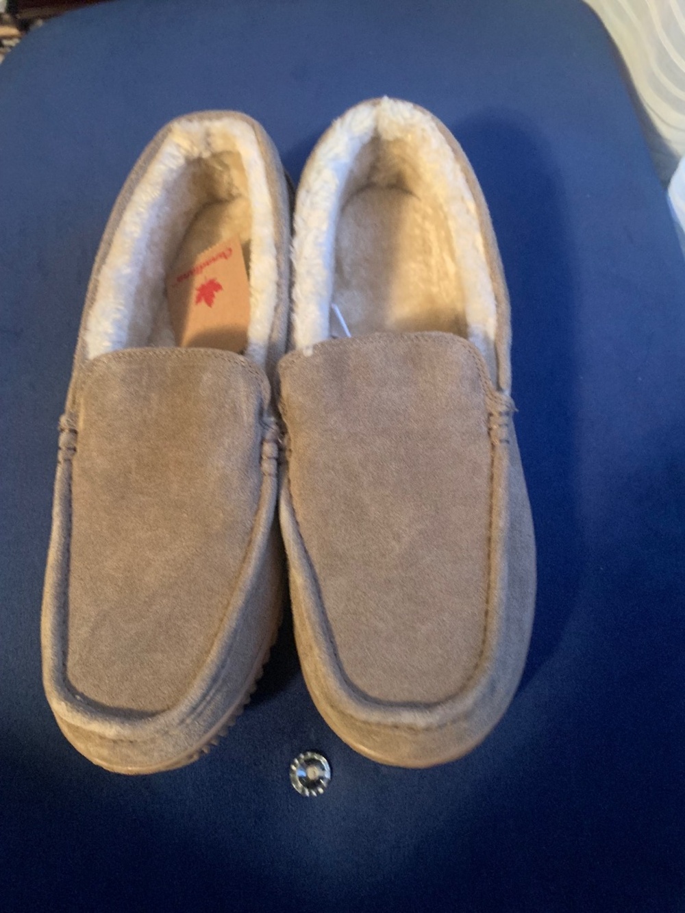 NWT Genuine “Canadiana”  Leather Men’s Slippers Sz. 11/12